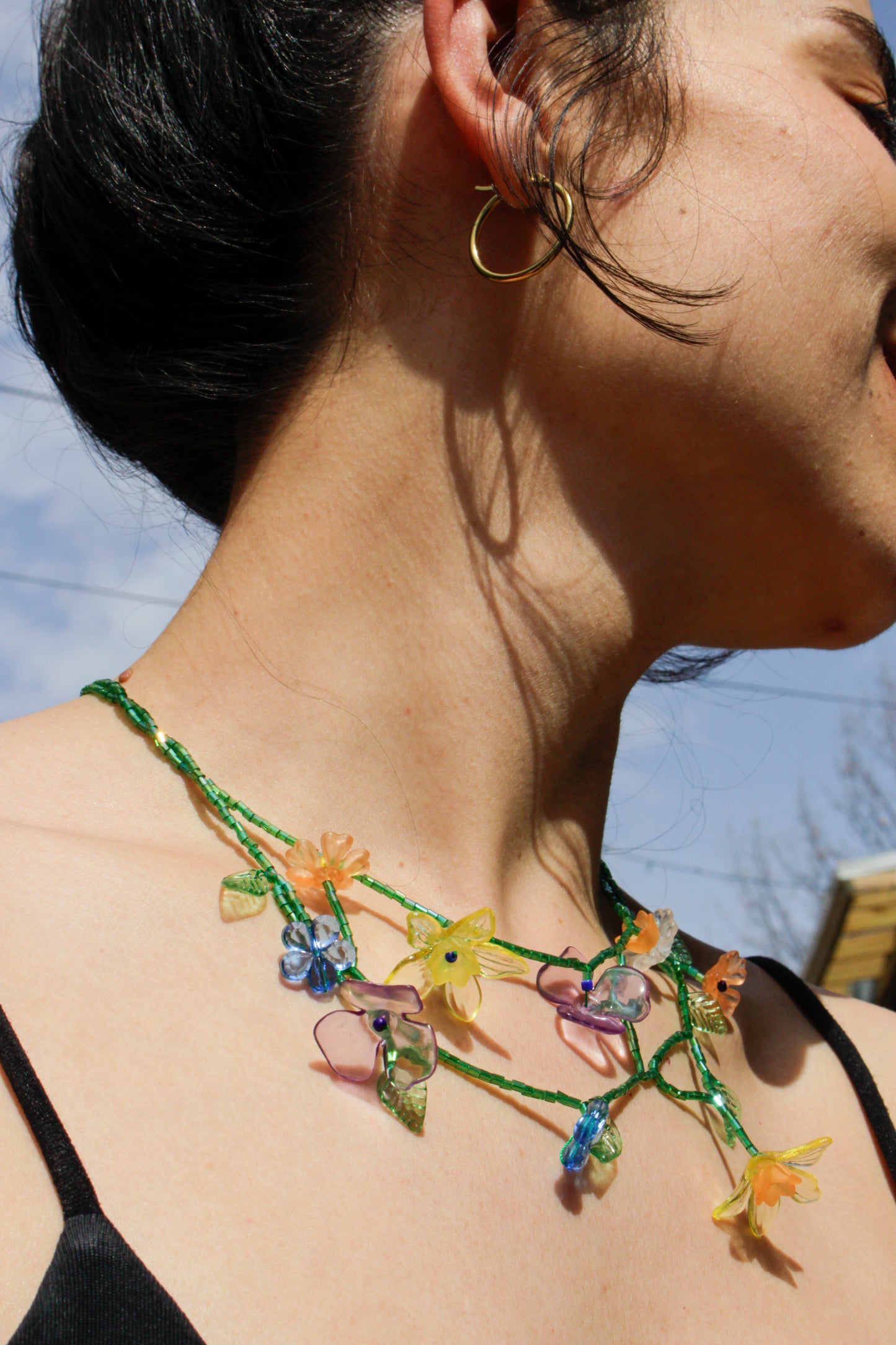 Flower Bead necklace glass flowers